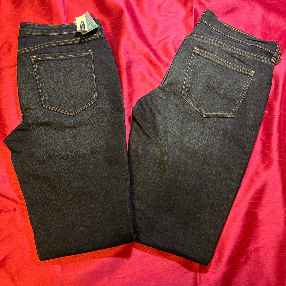 BUNDLE - 2 PAIRS SIZE 8 OLD NAVY JEANS